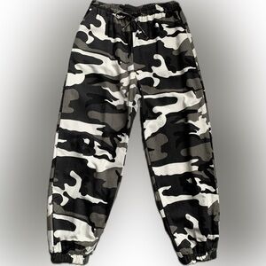 SHEIN ladies Camo High Rise elastic waist cotton pants Joggers | L